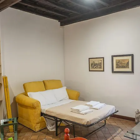 Daire Trastevere Charming Roma