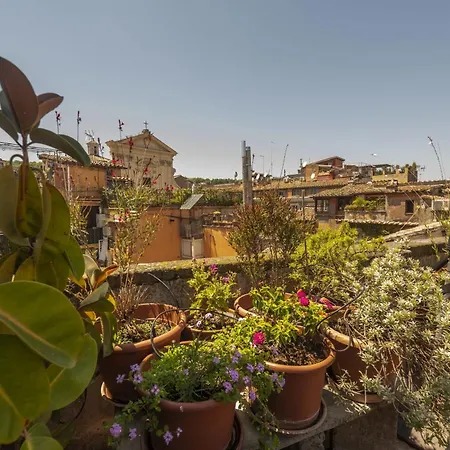 Trastevere Charming *